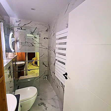 Cote D'azur Oasis Apartman *